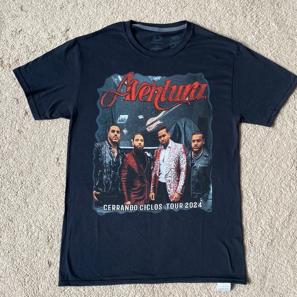 Aventura Cerrando Ciclos Tour 2024 T-Shirt